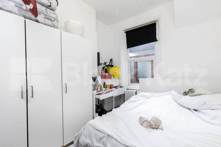 Modern Sharers Apartment Milman Road, Queens Park